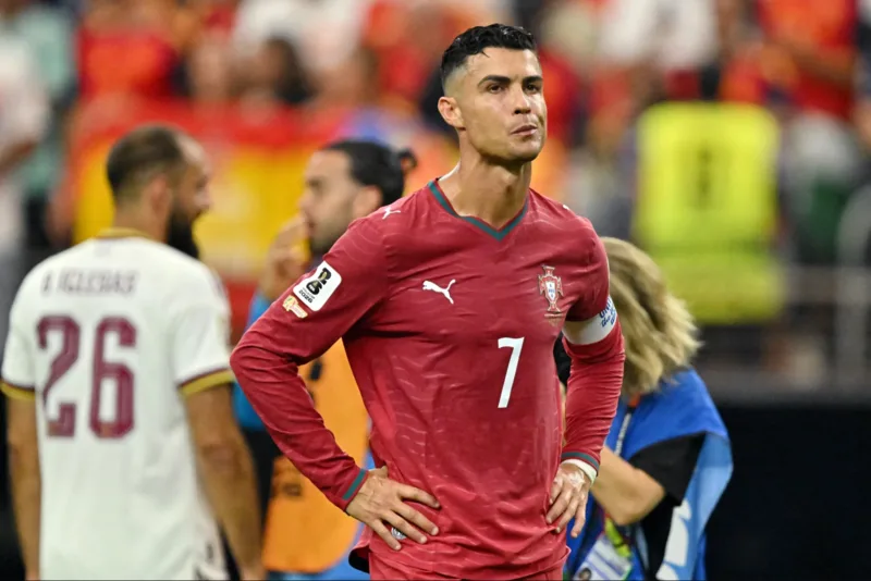 Tuổi tác, kỳ World Cup cuối cùng và những phát biểu về tương lai khiến tin đồn Ronaldo giải nghệ lan rộng